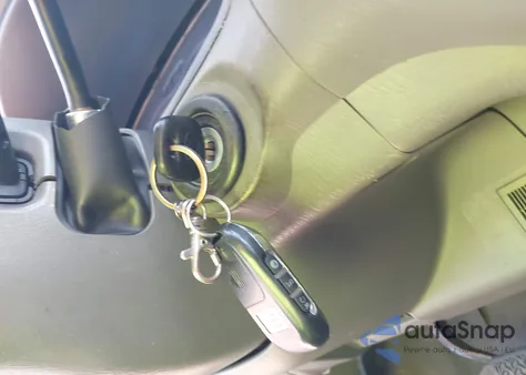 2002 Toyota Sequoia Limited V8 из США, поврежденный, VIN 5TDBT48A72S113089